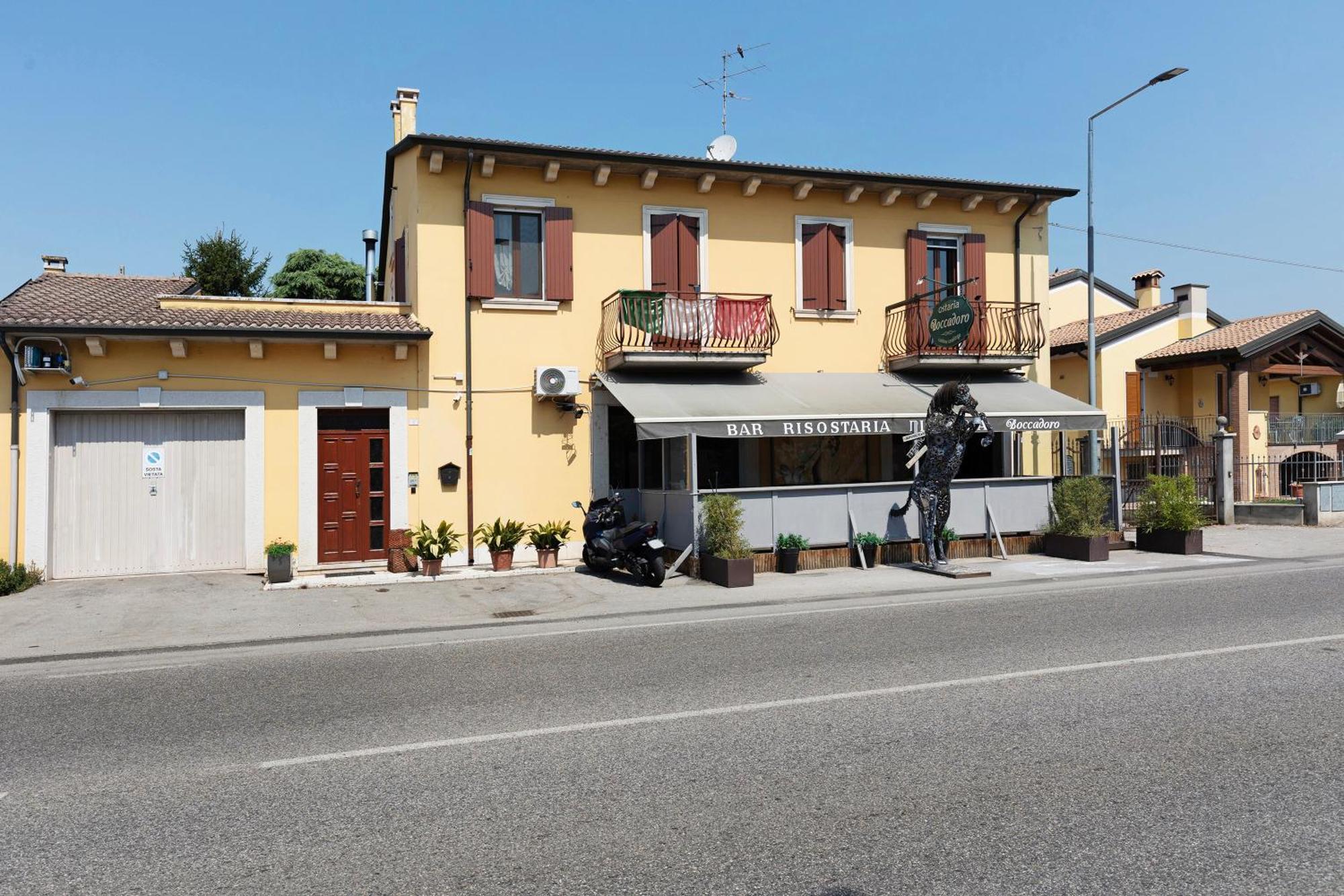 Boccadoro Apartament Panzió Mozzecane Kültér fotó